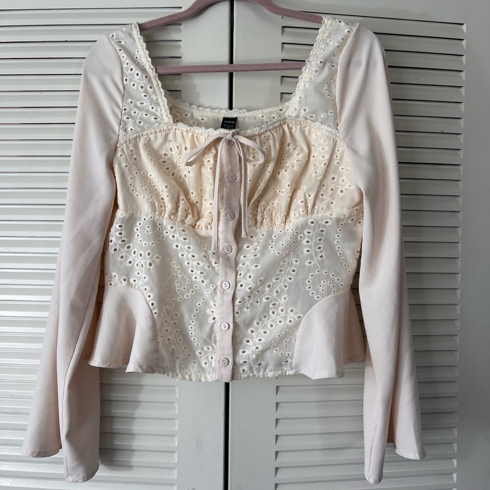 Elegant Cream Button-Up Women's Top SHEIN